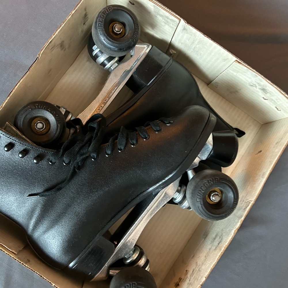 COPY - Riedell Mens skates Size 8: Super X in black